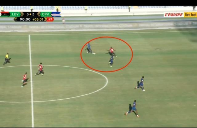 字母哥与利,拉德默契程,度达到巅峰,竞彩足球比分,竞彩体育即时比分,竞彩体育比分网,比分直播