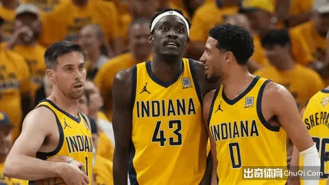 “蒋圣龙遭遇面部骨折，申花官方公布将戴面罩复出亮相”