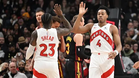 弗里克延续不败传奇，追平恩里克队史纪录：39场不败荣耀共享